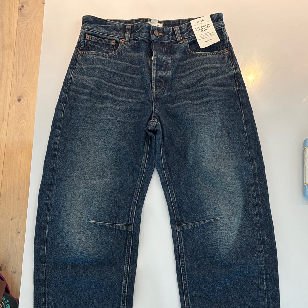 Madewell women’s Dark Blue Relaxed Jeans